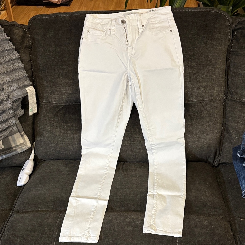 Royalty For Me Women's Cream Straight Leg Jeans